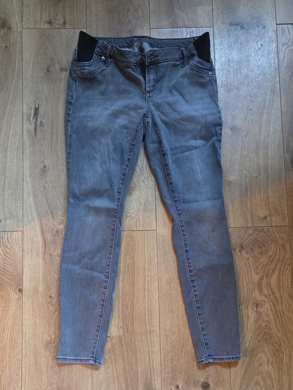 GAP Maternity Skinny Stretch Jeans